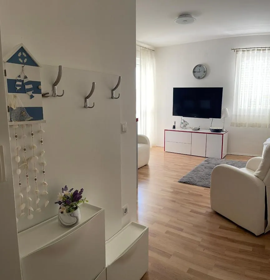 Studio Apartment Pag Luxury 4U Pag Town 0*,